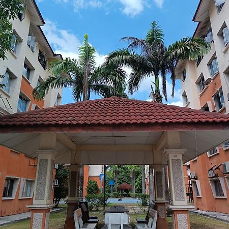 M.Fr Homestay Pangsapuri Putra Damai Putrajaya Luaran gambar